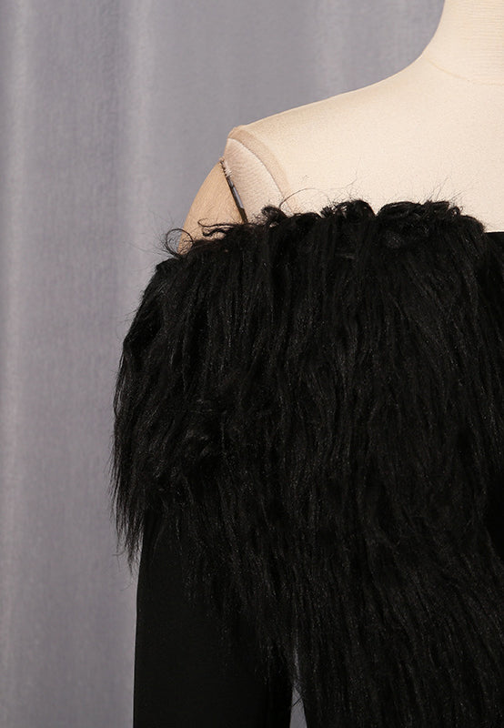 Elegant langry fashion blazer: black feathered jacket with gold buttons