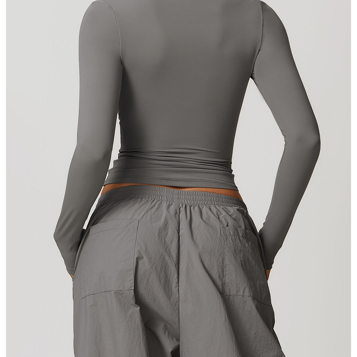 Gray long-sleeved top and baggy pants from Winter Quick Drying Brushed Tight Yoga T Shirt collection, stylish ملابس for langry fashion