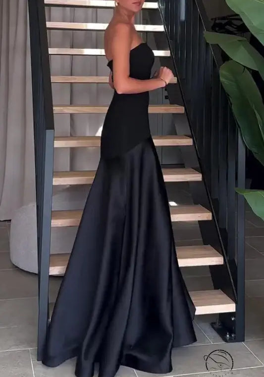Elegant black strapless satin dress in Langry fashion