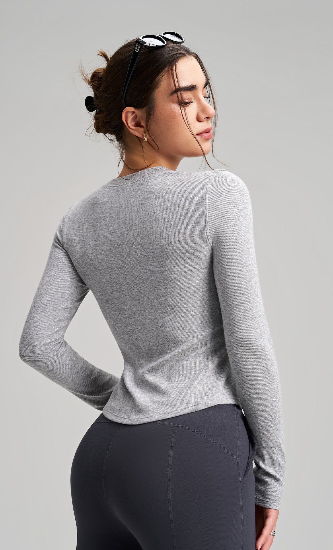 Gray heather langry fashion top, fitted long-sleeved ملابس for yoga