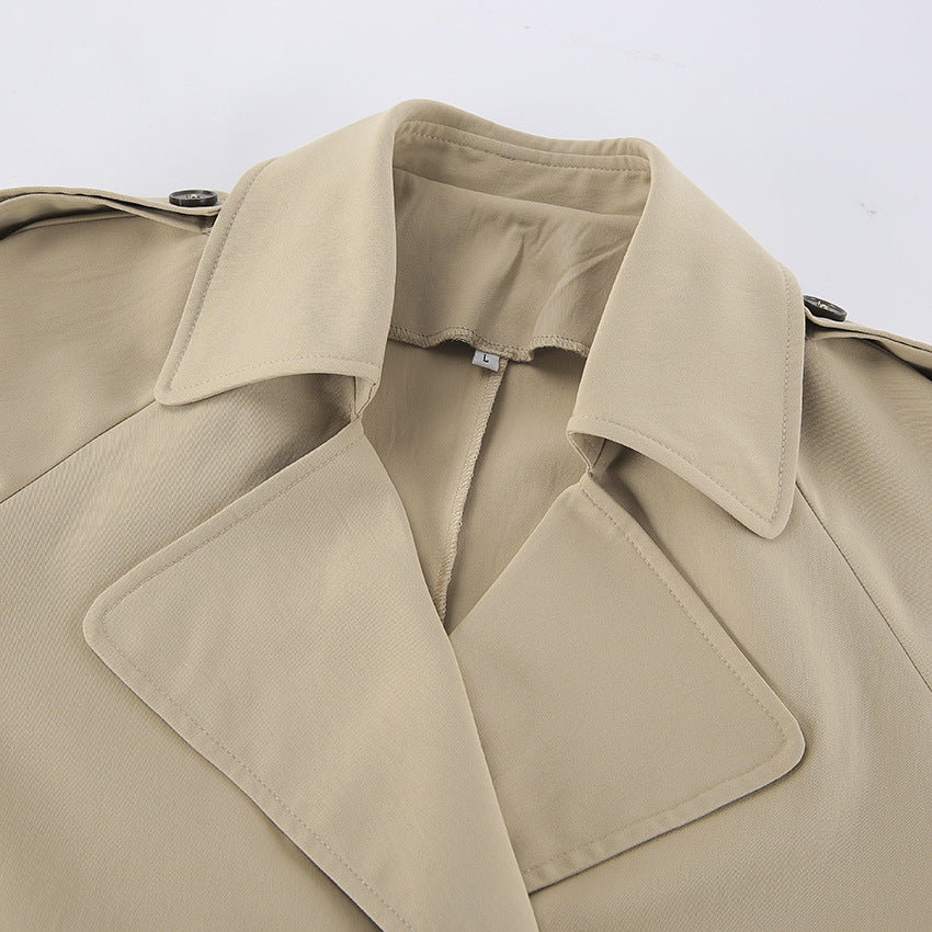 Elegant beige double-breasted trench coat with flap pockets in Langry fashion