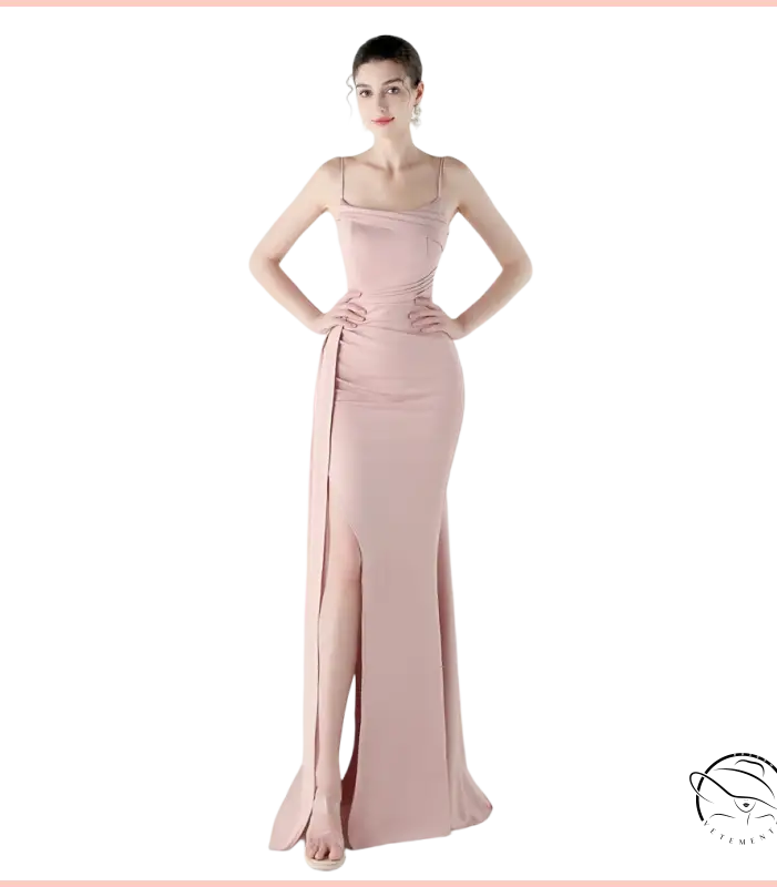 Elegant blush-pink satin langry evening dress with high slit