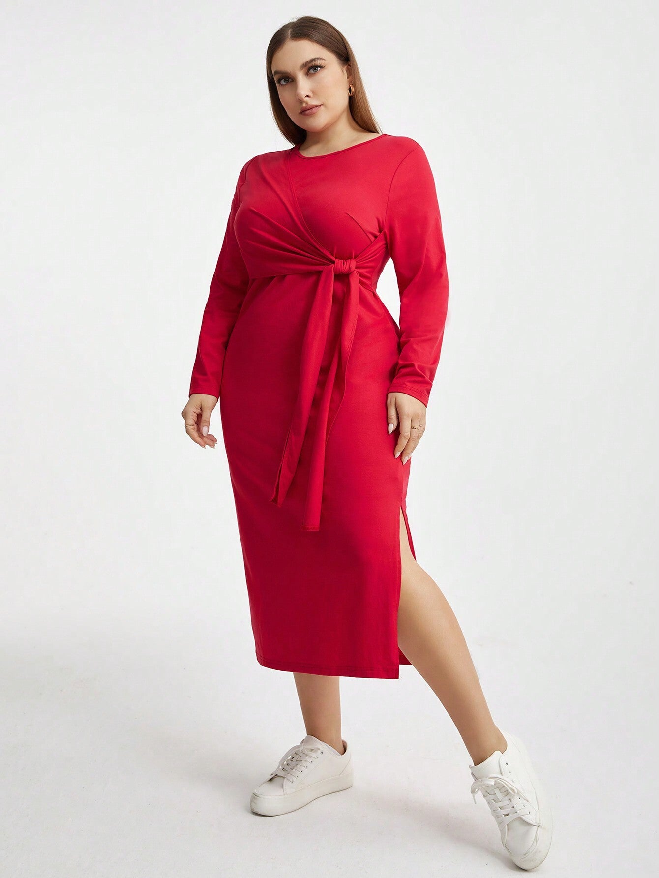 Elegant high waist lace up sheath dress in fiery red long-sleeved fashion attire