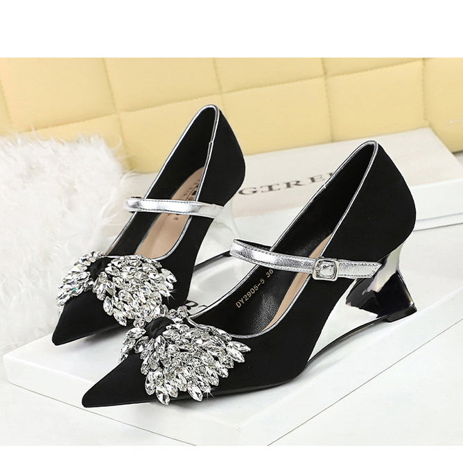 Light Luxury Pointed Toe High Heel