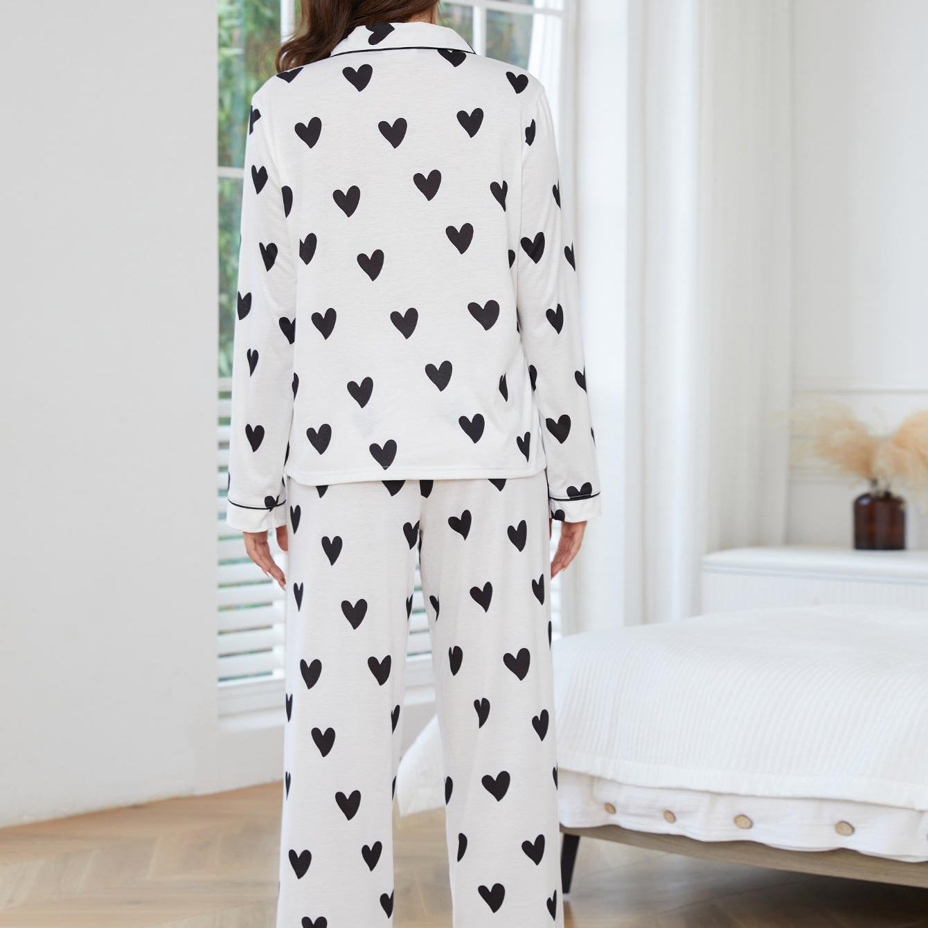 White pajamas with black hearts, stylish women fall winter fashion home wear