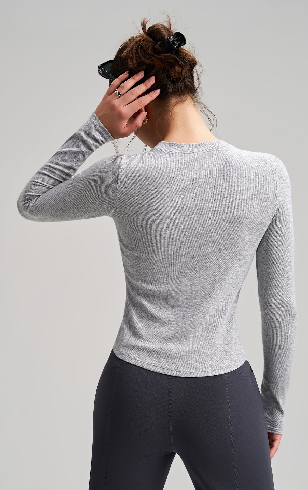 Heather gray langry yoga long-sleeved top with ribbed texture