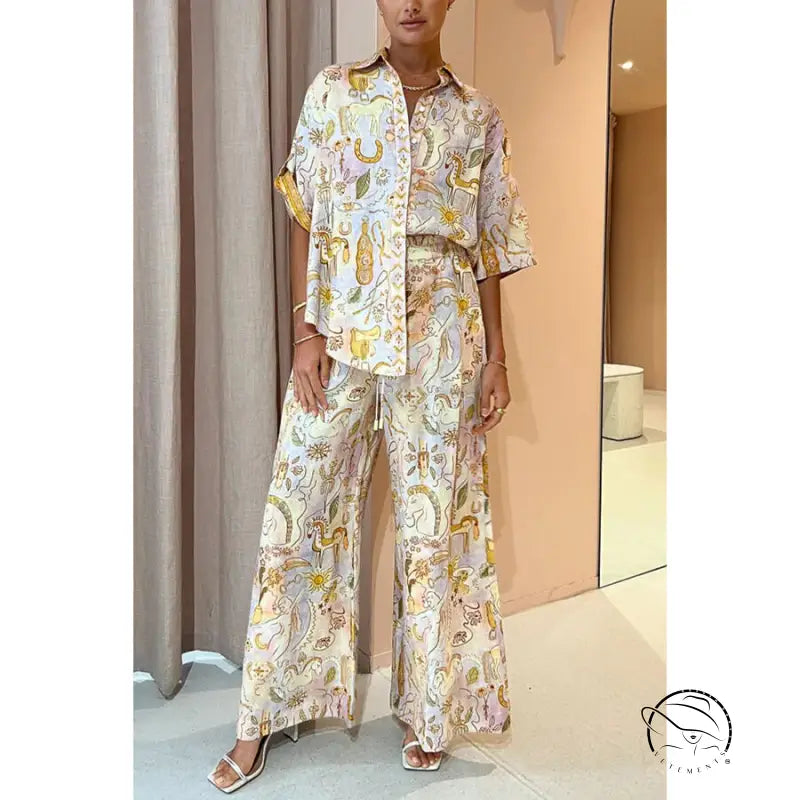 Woman in summer casual patterned pajama set with pockets