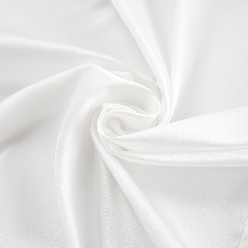 Elegant white satin fabric in loose casual comfortable Langry homewear fashion