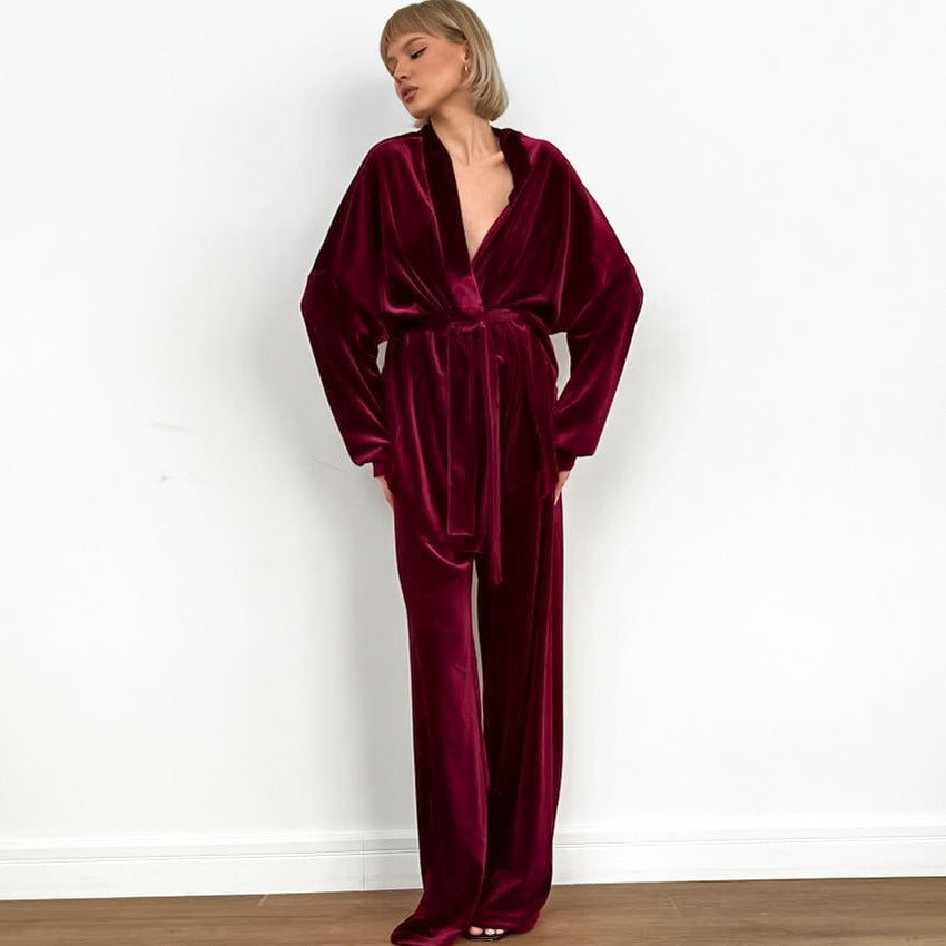 Velvet long-sleeved jumpsuit in rich burgundy for comfortable cardigan thermal pajamas