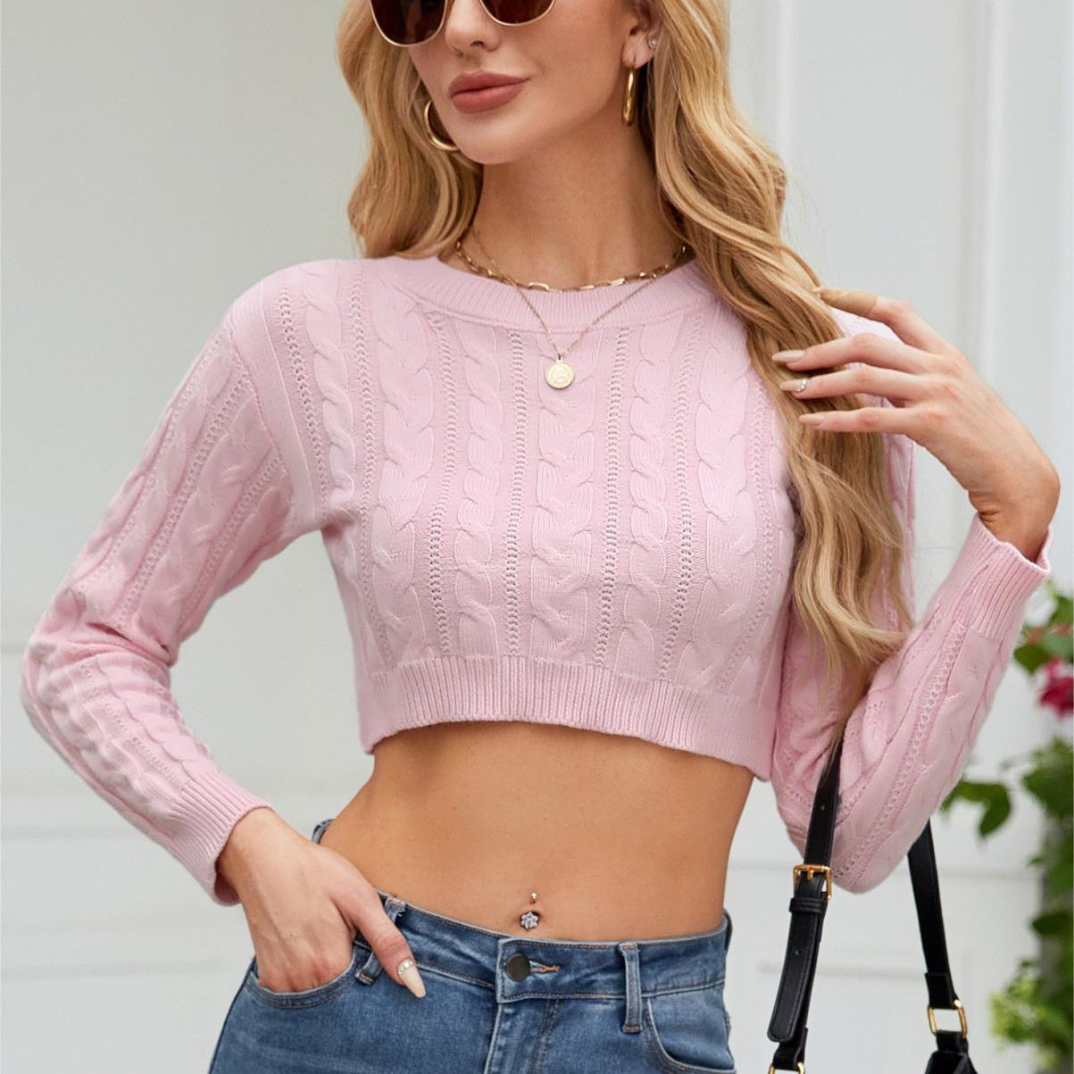 Short Cropped Knitted Sweater