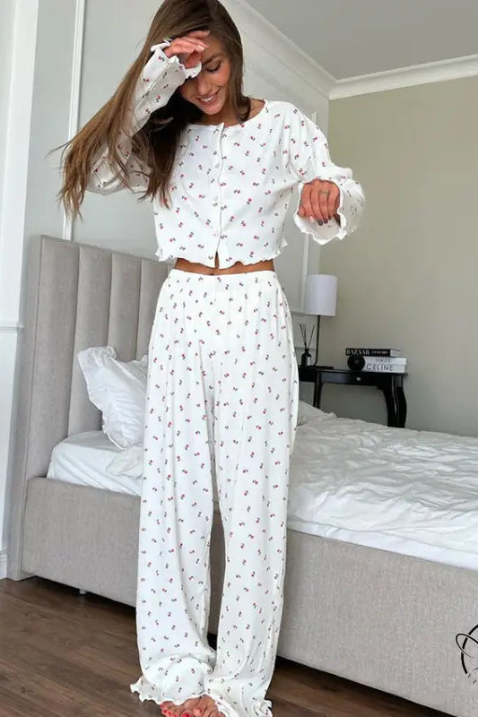 White langry floral print two-piece pajama set for women