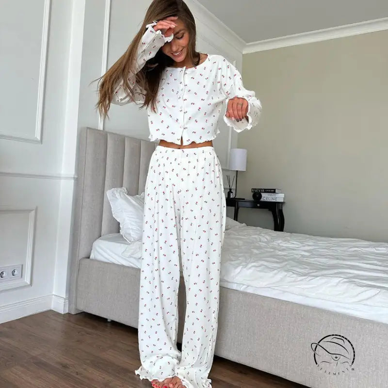 White langry floral print two-piece pajama set for women