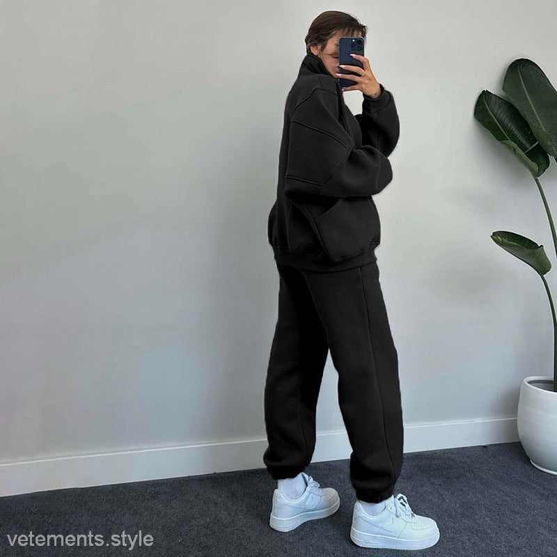 CARDIGAN SWEATER SUIT-VETEMENTS