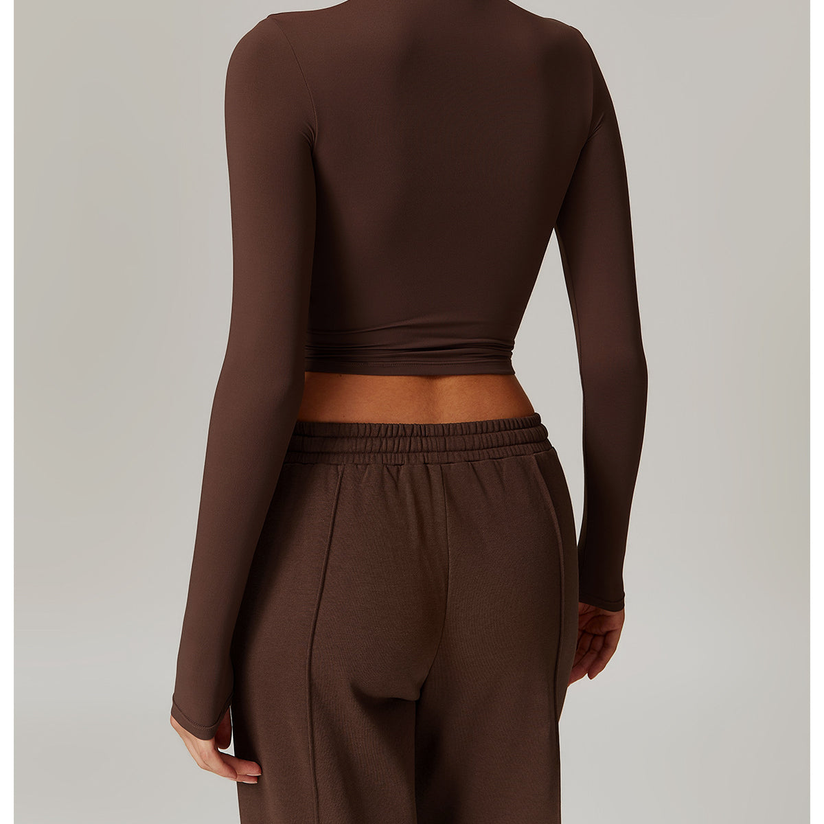 Brown cropped turtleneck long sleeve top for quick drying fitness fashion ملابس