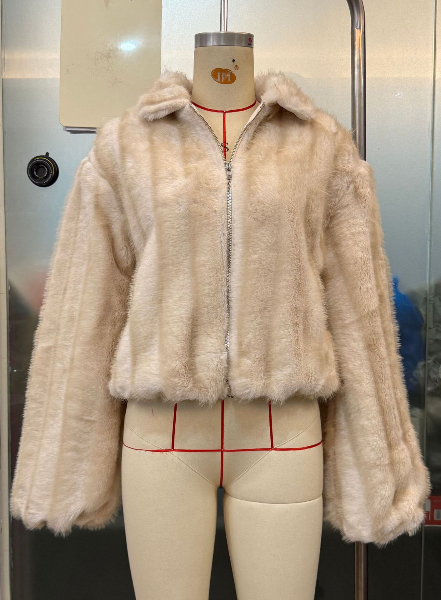 Cream faux fur cropped jacket with zipper, collar, Langry fashion