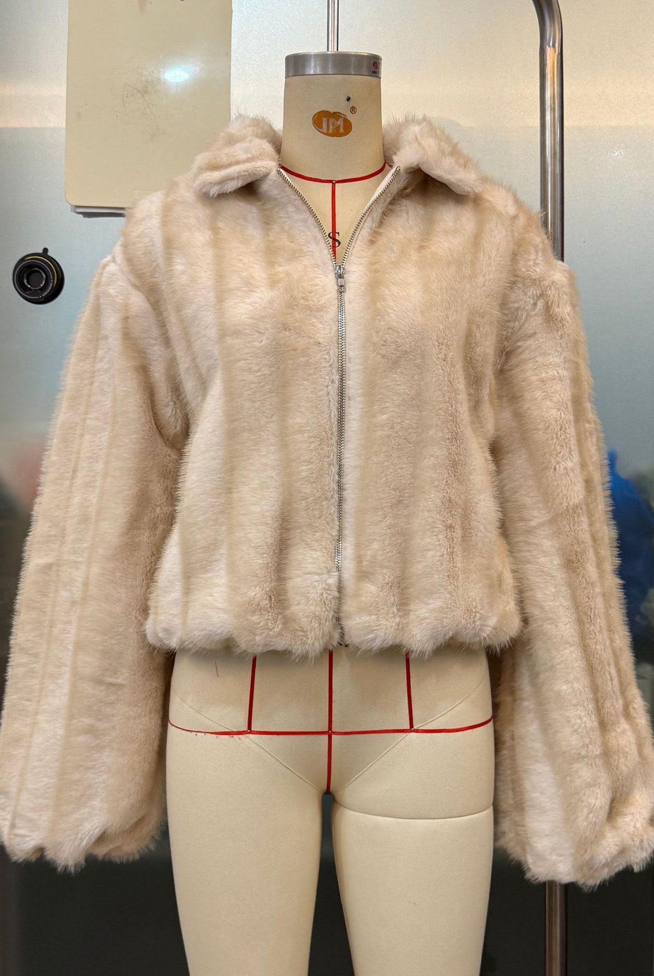 Cream faux fur cropped jacket with zipper, collar, Langry fashion