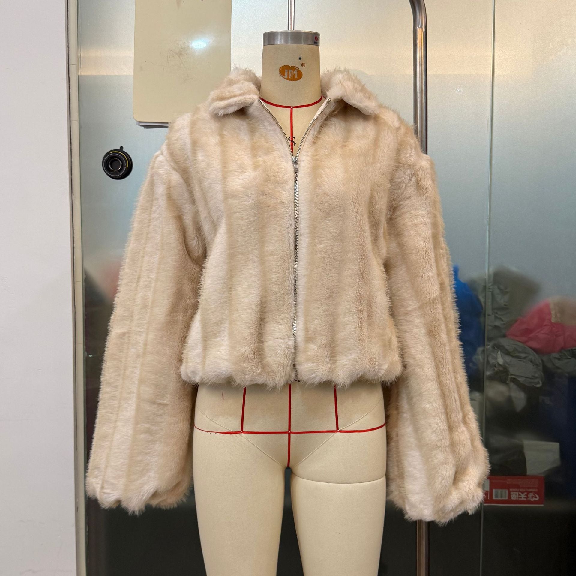 Cream faux fur cropped jacket with zipper, collar, Langry fashion