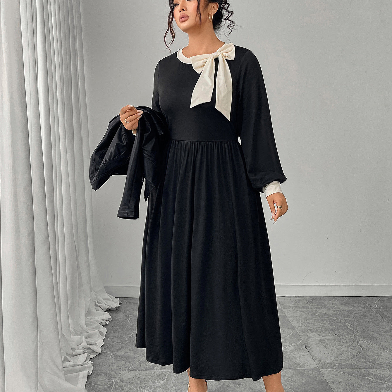 Winter Retro Slim Black Langry Fashion Dress with White Bow and Pleats