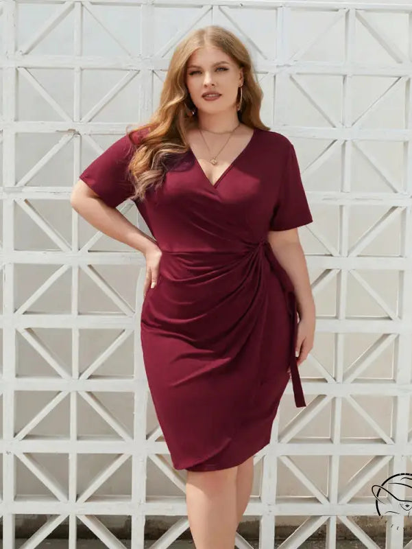 Gorgeous v-neck pleated red dress in burgundy wrap style from Langry fashion