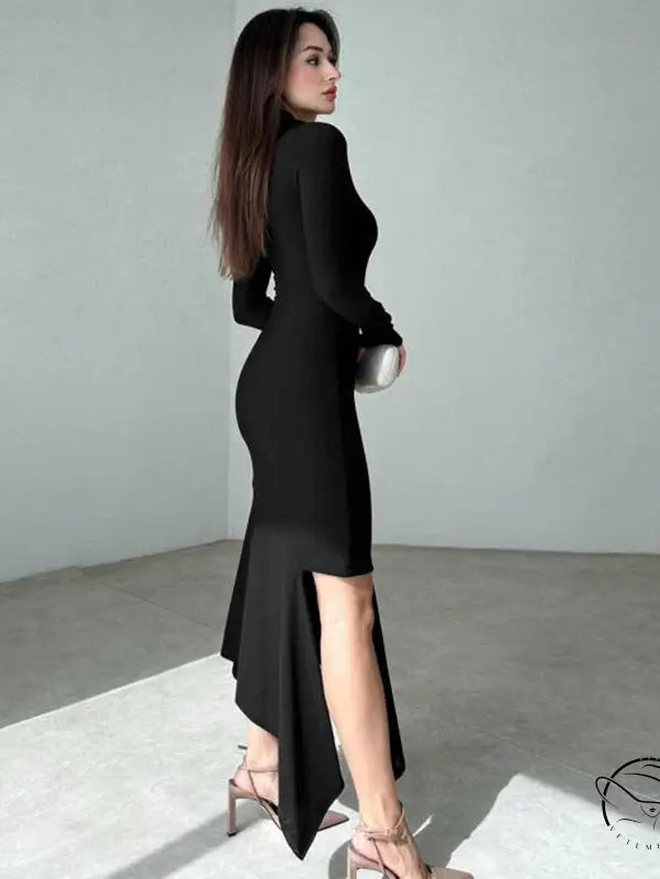 Elegant black langry fashion slit dress with long sleeves