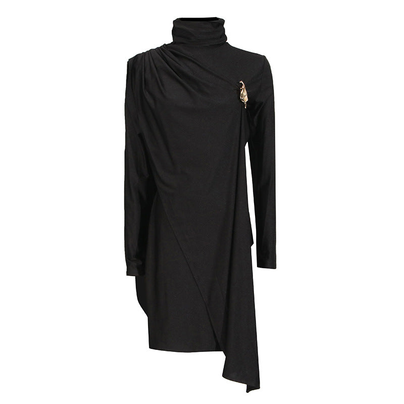 Black asymmetrical turtleneck dress with long sleeves and brooch for elegant fashion ملابس