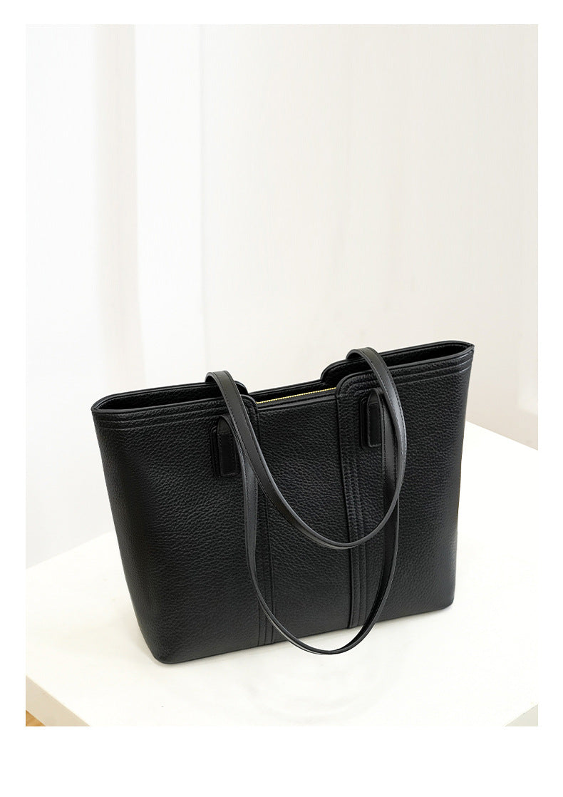 Enchanting Retro Shoulder Bag