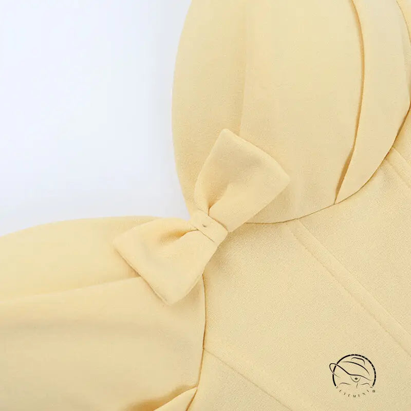 Cream-colored satin bow tie with pleats for langry fashion dress