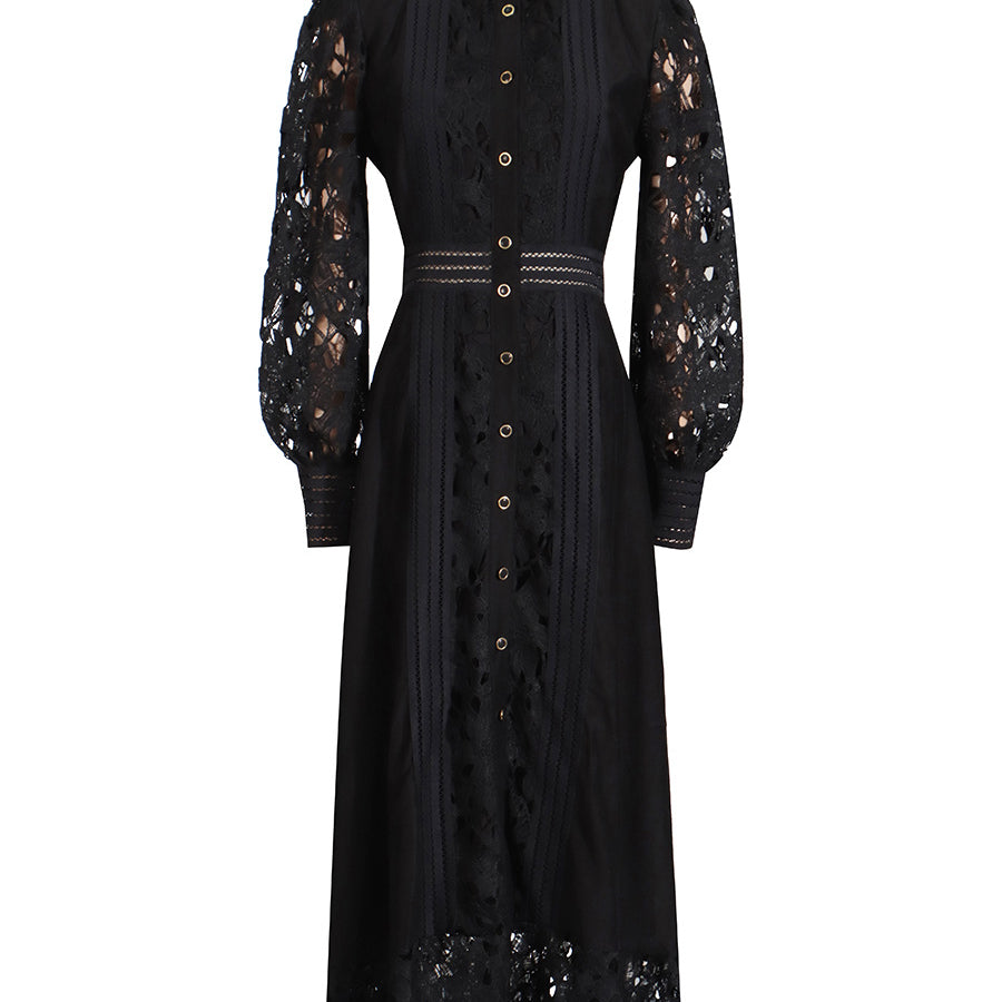 Long-sleeved black lace maxi dress for women in elegant summer fashion
