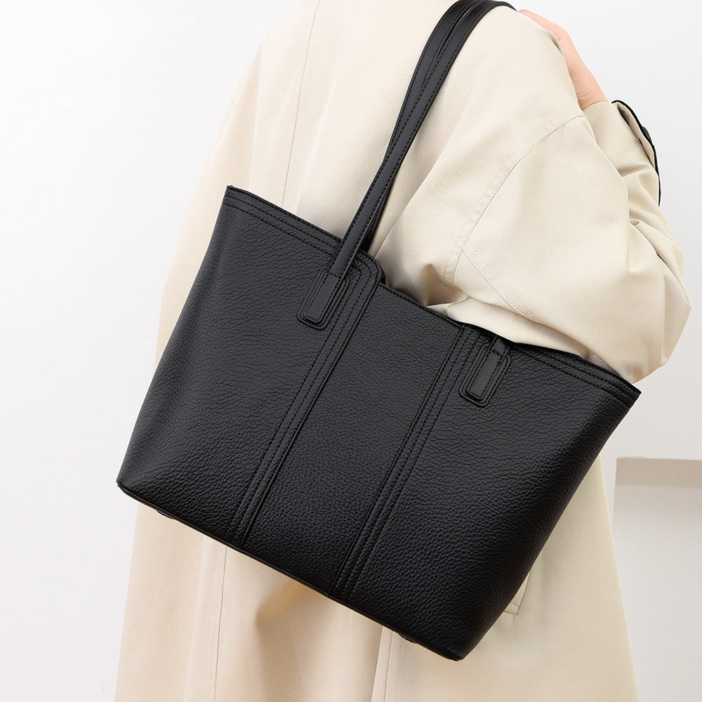 Enchanting Retro Shoulder Bag