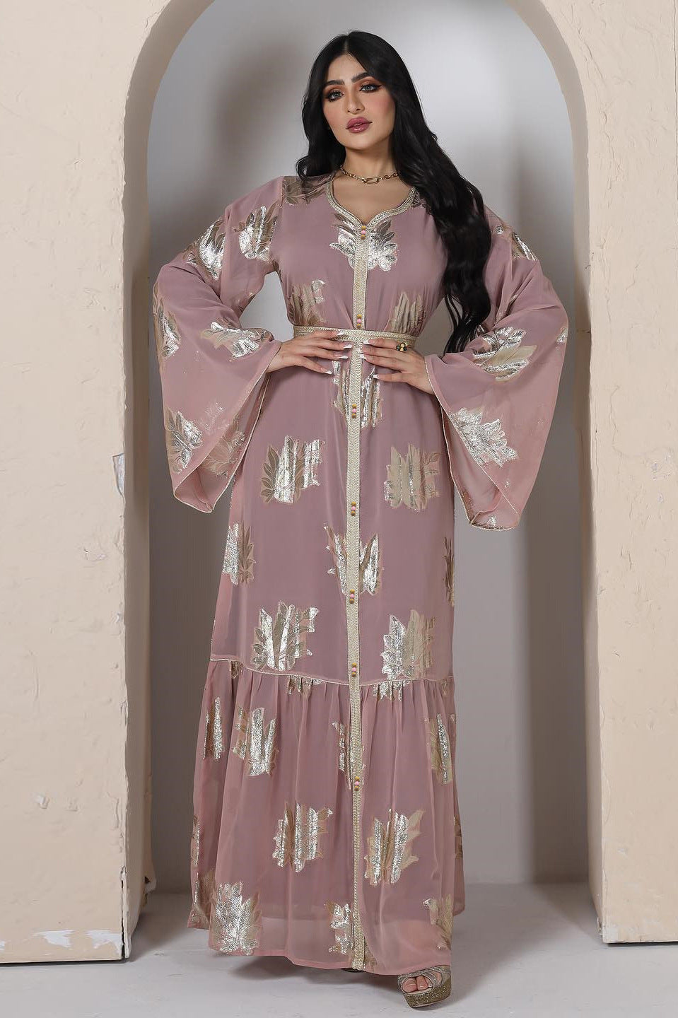 Elegant lavender abaya in chiffon with gold leaf pattern for langry fashion