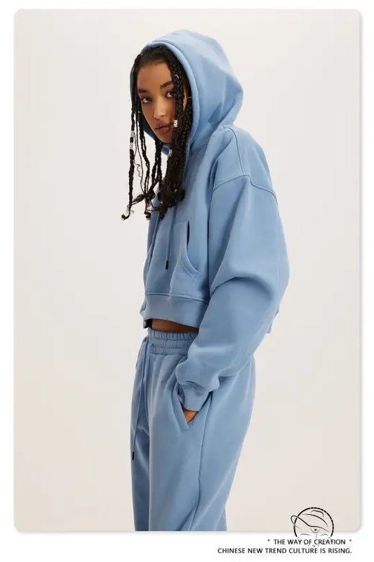 Langry winter retro hooded pullover in light blue cropped hoodie and sweatpants set