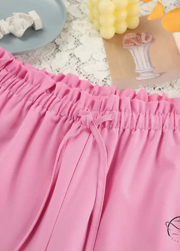 Pink ruffled langry shorts in casual loose pajamas fashion
