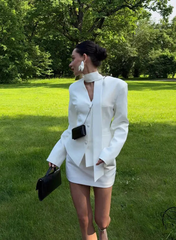 Elegant white tailored blazer in langry fashion ملابس set