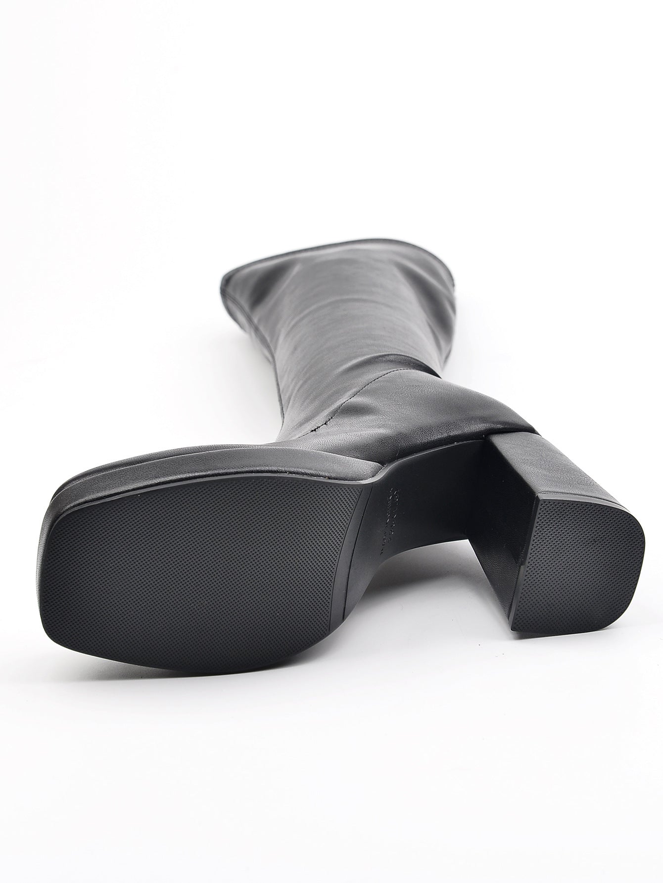 Leather Slimming Chunky Heel Below the Knee Knight Boots