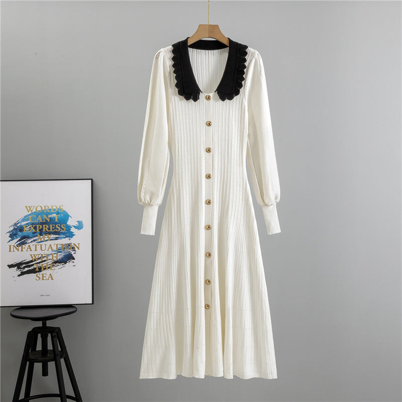 White knit dress with black collar in French High Sense Dress for winter fashion ملابس