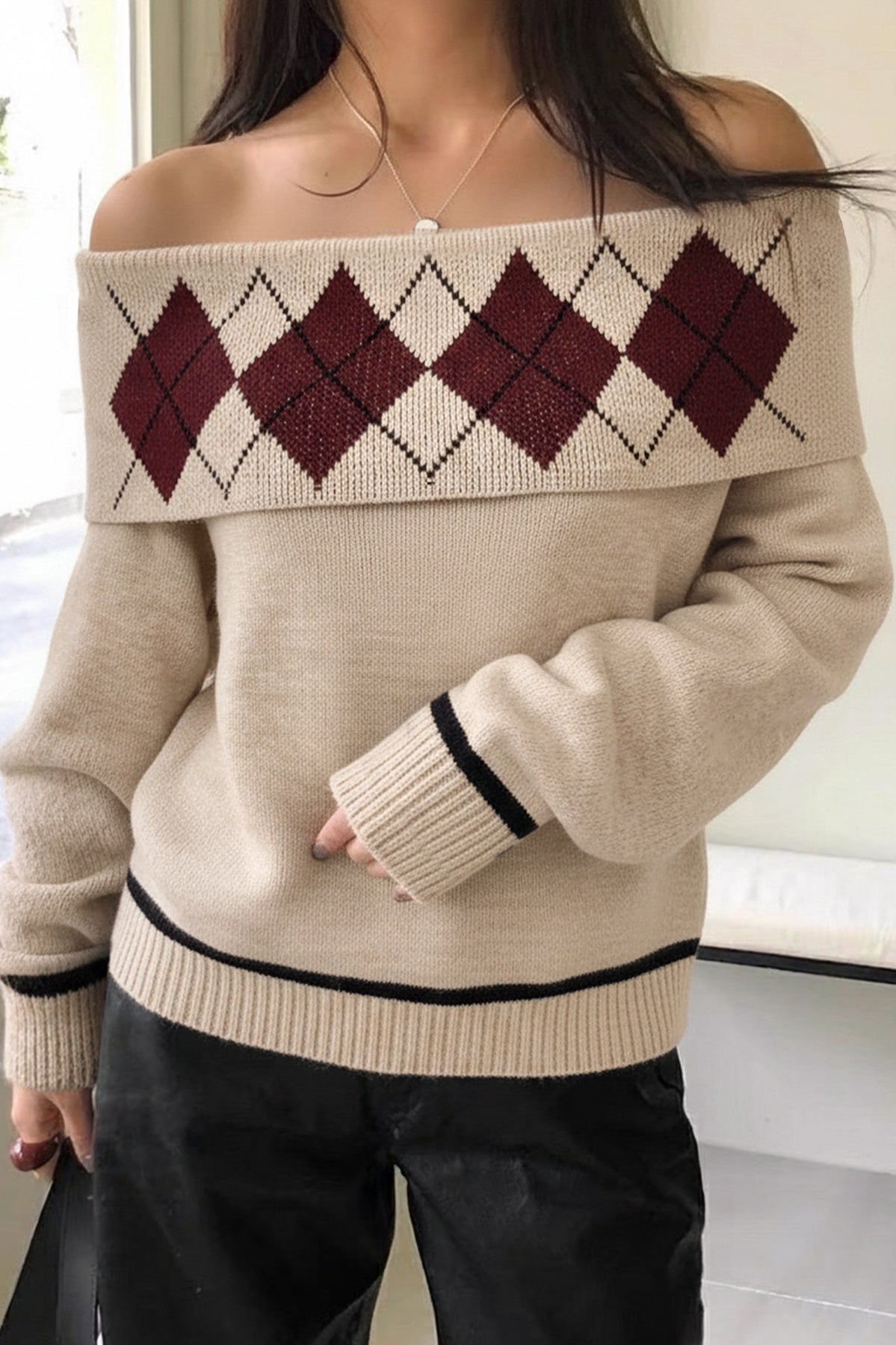 Elegant Rhombus Plaid Jacquard off-shoulder langry fashion sweater