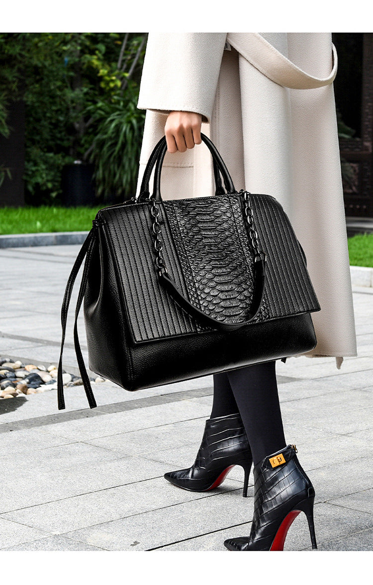 Langry fashion black python skin handbag with crocodile pattern