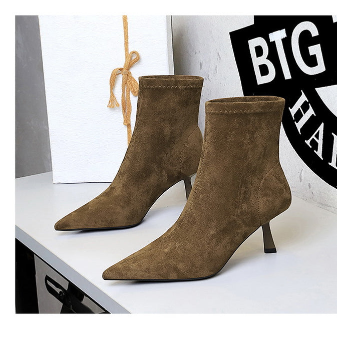 Langry fashion brown suede ankle boots with pointed toes and thin heels