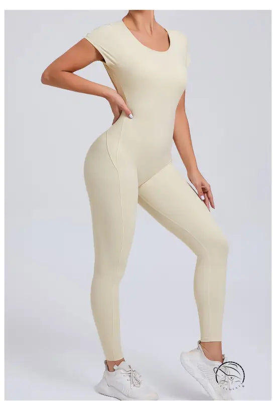 Langry cream form-fitting quick-drying yoga bodysuit in fashion ملابس