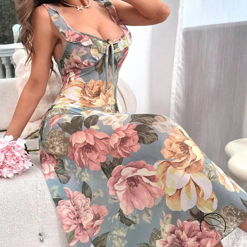 Floral print dress maxi nightdress in elegant midi style