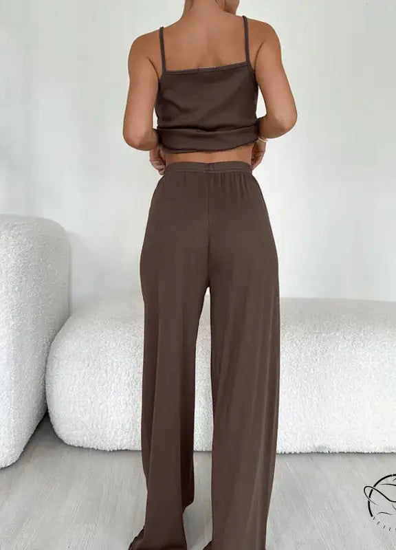 Brown comfortable knitted pajamas set with crop top and wide-leg pants