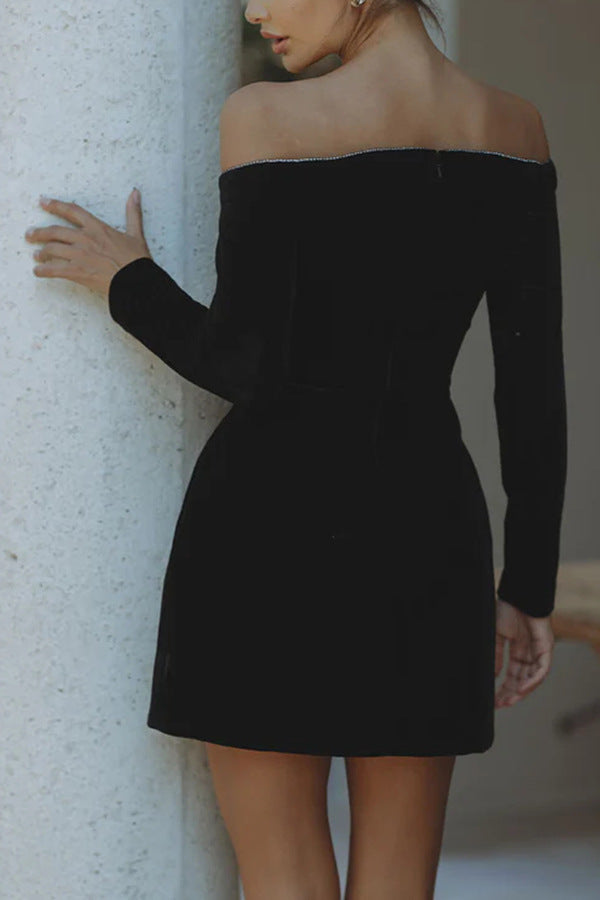 Off-shoulder black long-sleeve mini dress in Elegant Velvet Diamonds fashion ملابس