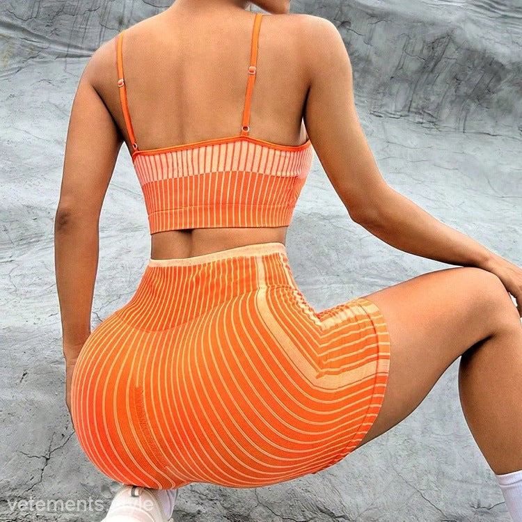 Orange striped athletic set for effective bum lift workout and high waist bum support