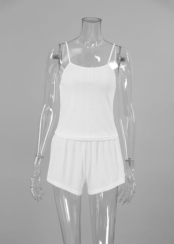 White ribbed langry fashion pajamas set on mannequin