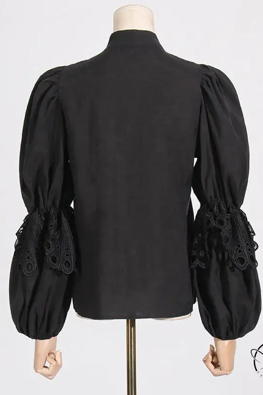Black blouse with French artistic palace embroidery puff sleeves
