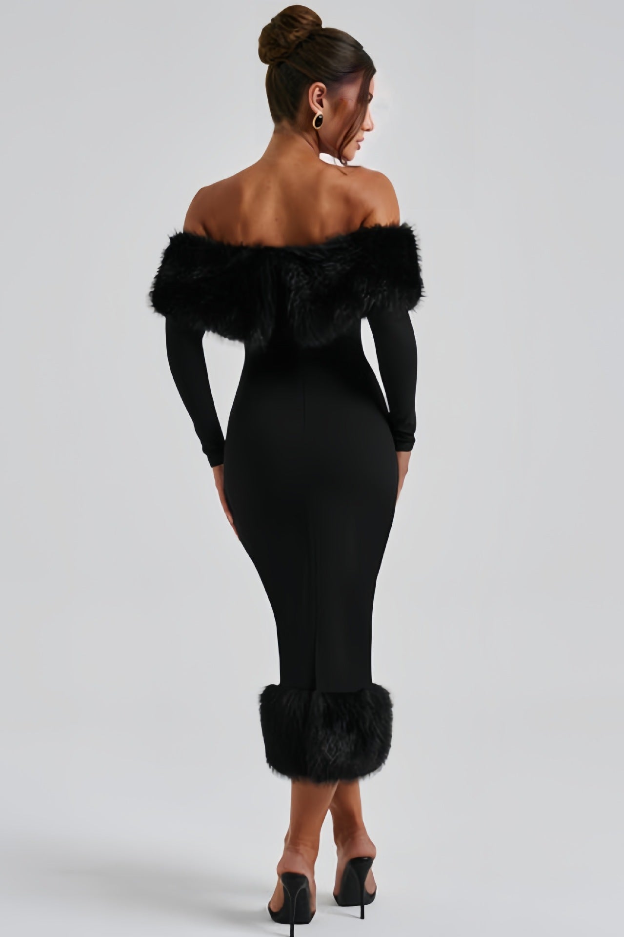 Elegant langry black off-shoulder evening dress with fur trim