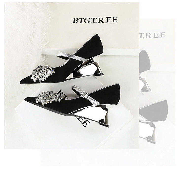 Light Luxury Pointed Toe High Heel