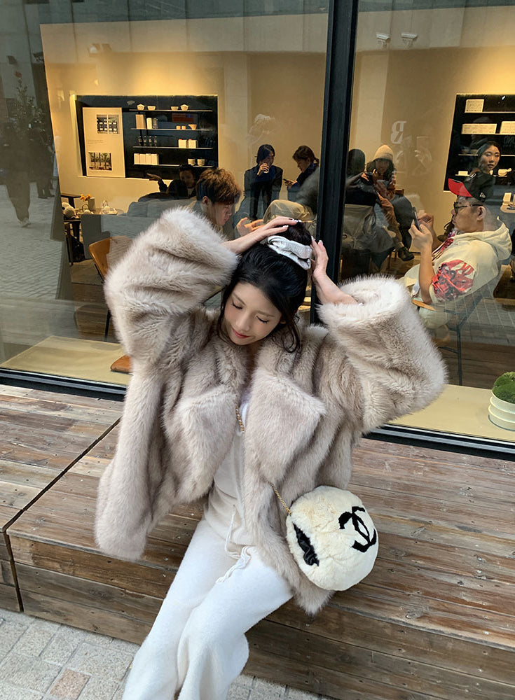 Winter Thickening Faux Fur Jacket with Chanel Logo