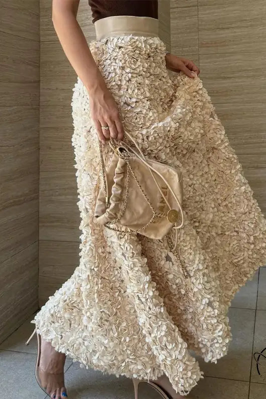 Textured cream-colored winter petal design long skirt