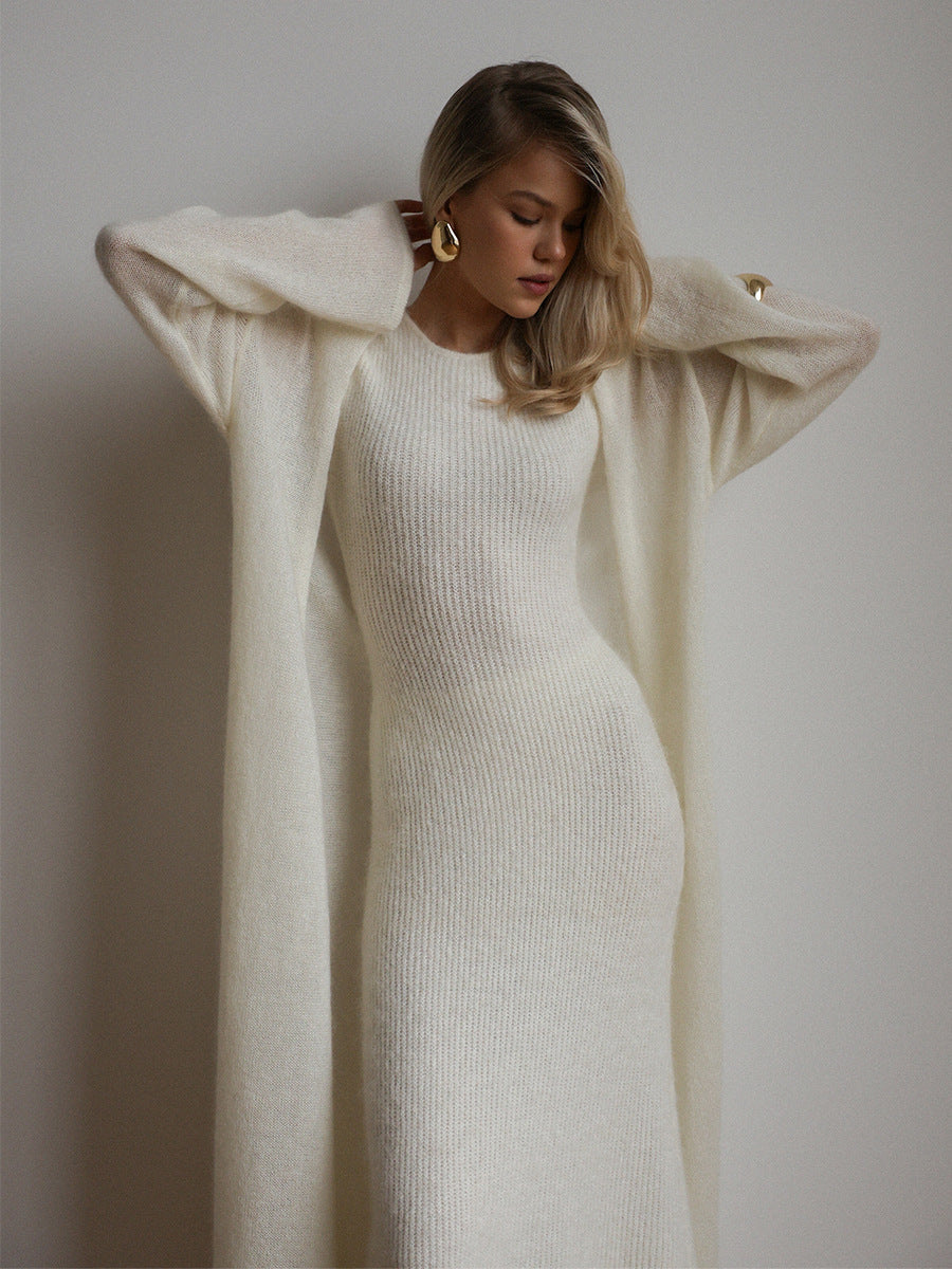 Cream-colored ribbed knitted cardigan sleeveless dress with puffed sleeves
